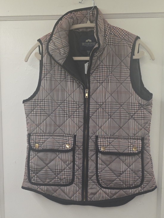 British Khaki Jackets & Blazers - British Khaki Plaid Quilted Vest Small Equestrian Preppy Gold Hardware